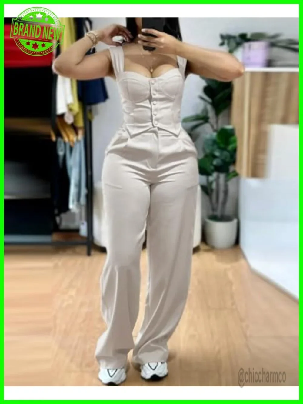 2 Piece Outfit: Button Front Tank Top with Wide Leg Pants Set - Picture 4 of 6